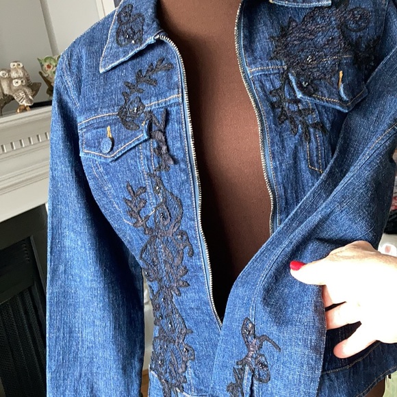 NWOT Bandolli jeans collection embellished denim jacket. - Picture 4 of 9